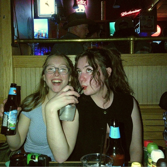 Meet your Posher, Jess - Picture 9 of 10